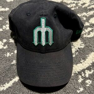 New Era Seattle Mariners Navy Hat Adjustable with Green Embroidery Trident